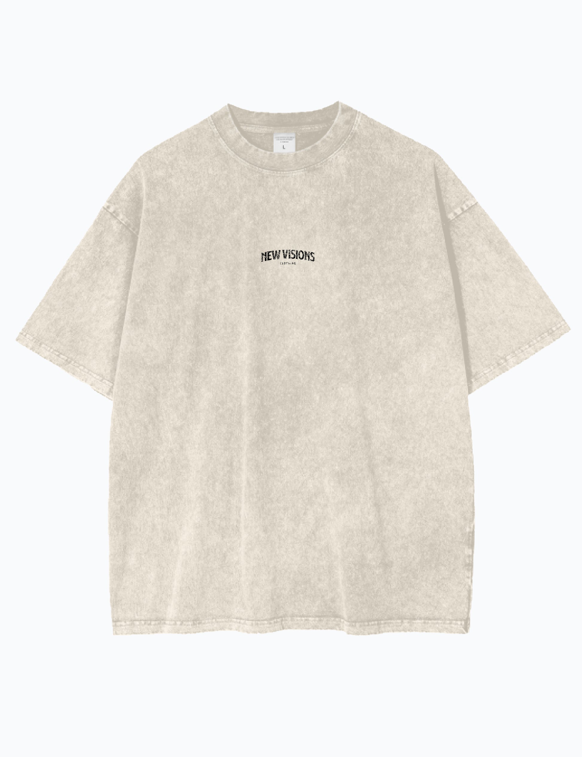 Oversized Acid-Wash-T-Shirt in Sand/Beige mit minimalistischem Logo "New Visions Clothing", Vorderseite.