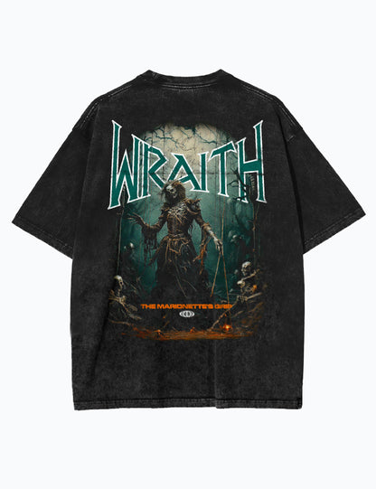 Rückansicht des Oversized Acid-Wash-T-Shirts in Schwarz mit Wraith-Design, einer untoten Marionettenfigur, die mit den Toten spielt.